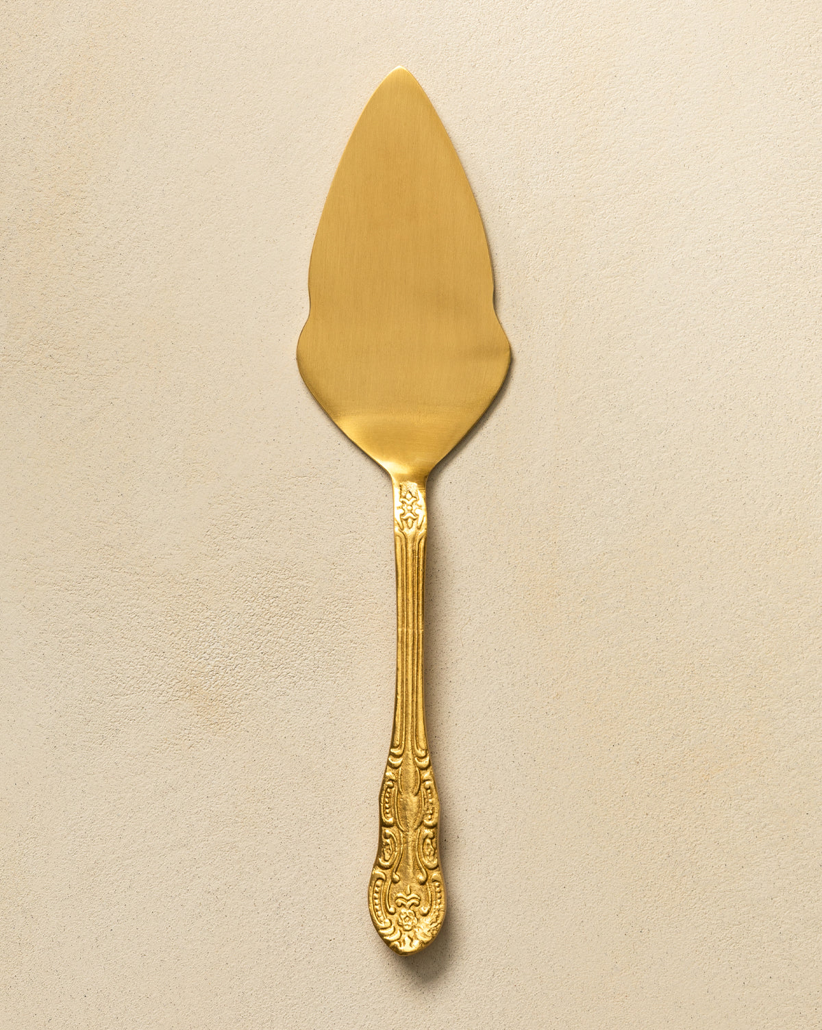 Brass Cake Server with Drawstring Bag