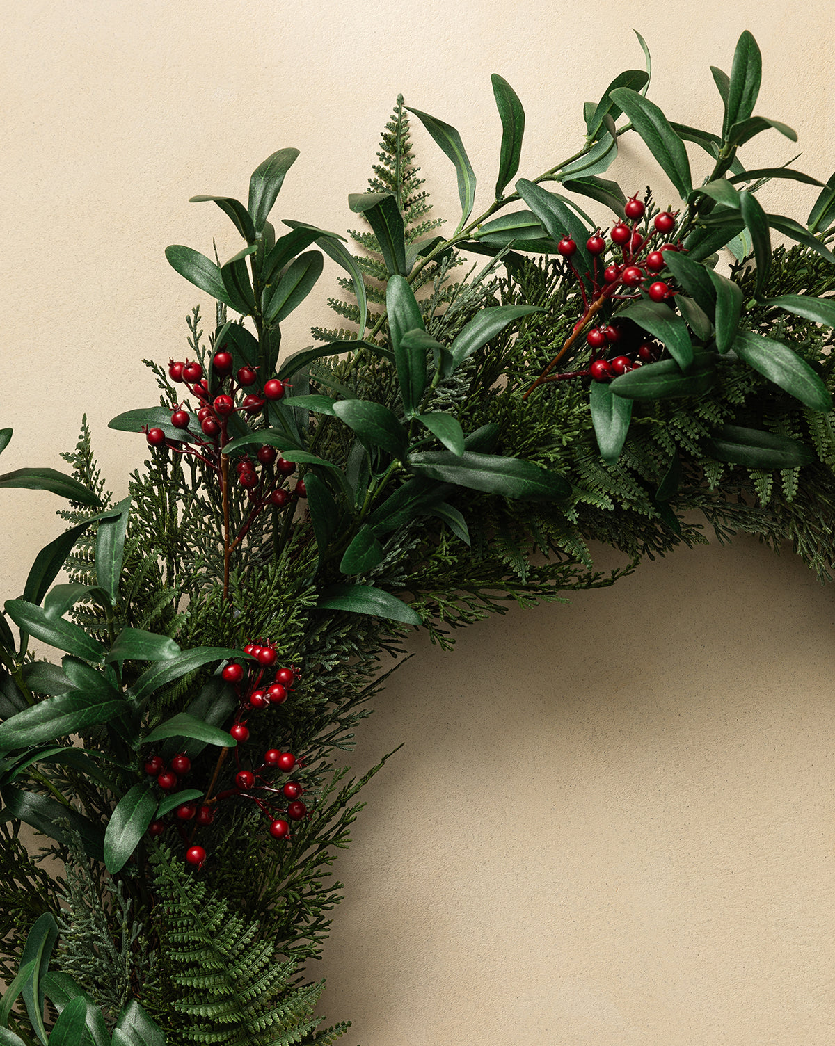 30" Faux Fern & Olive Wreath