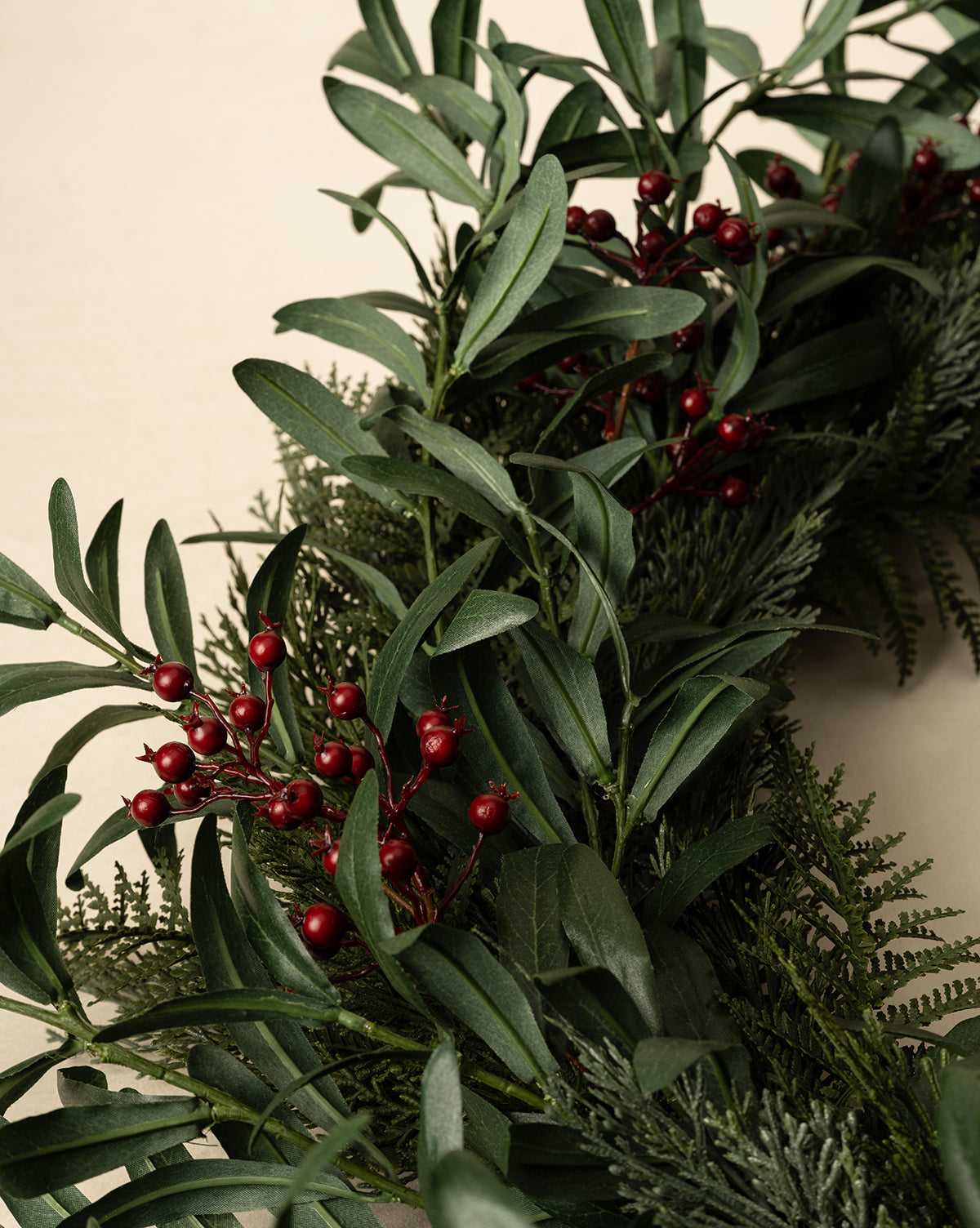 30" Faux Fern & Olive Wreath