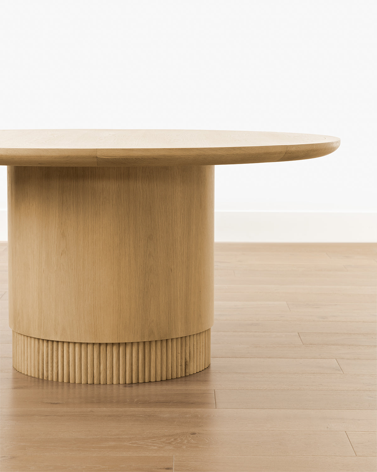 Gilroy Round Oak Dining Table