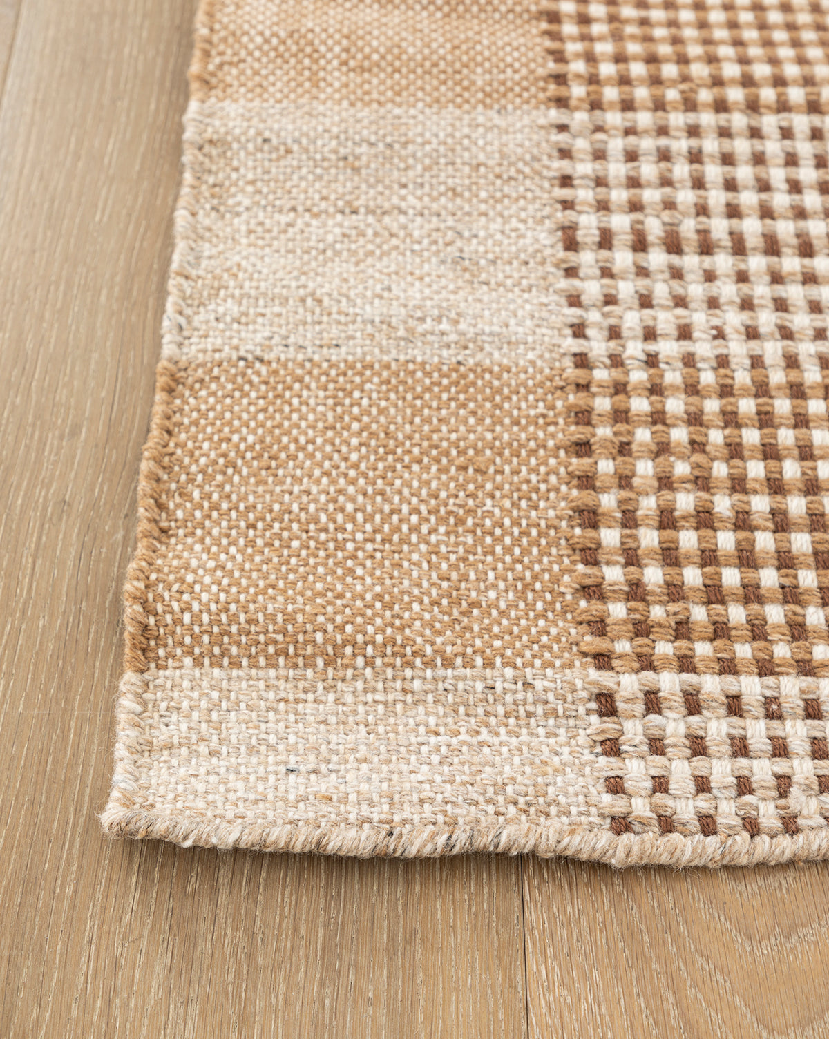 Hargrove Handwoven Indoor/Outdoor Rug