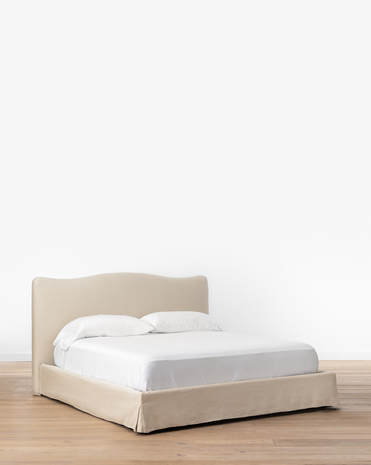 Henrietta Bed