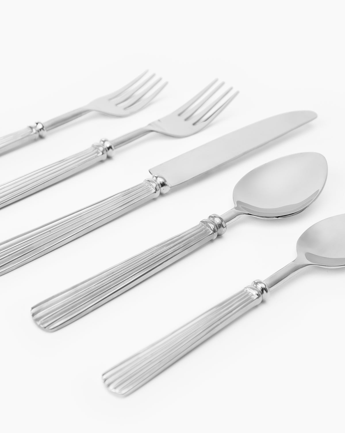 McNully Flatware (Set of 5)