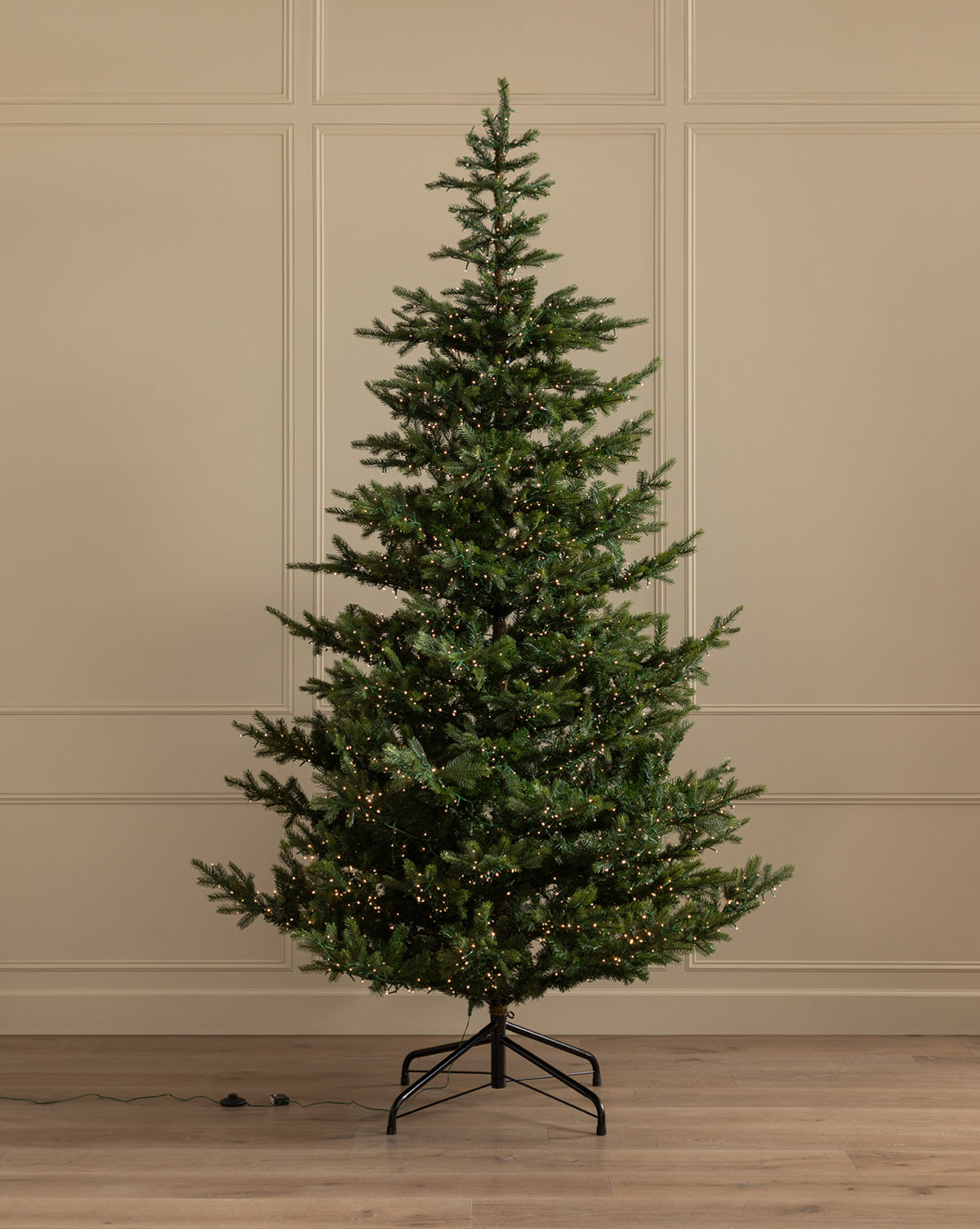 9' Norway Spruce Pre-Lit Faux Tree