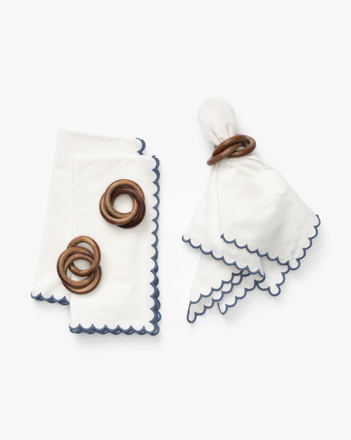 Scallop Border Napkins (Set of 4)