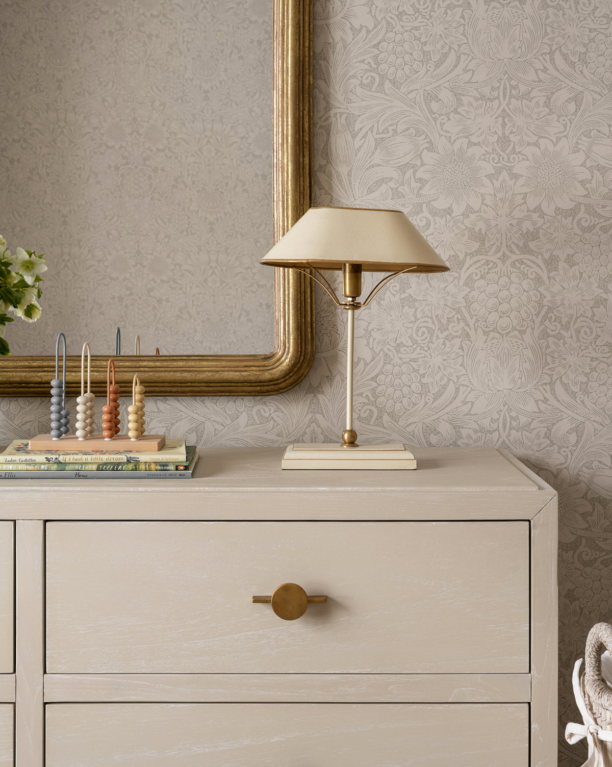 Daphne Table Lamp