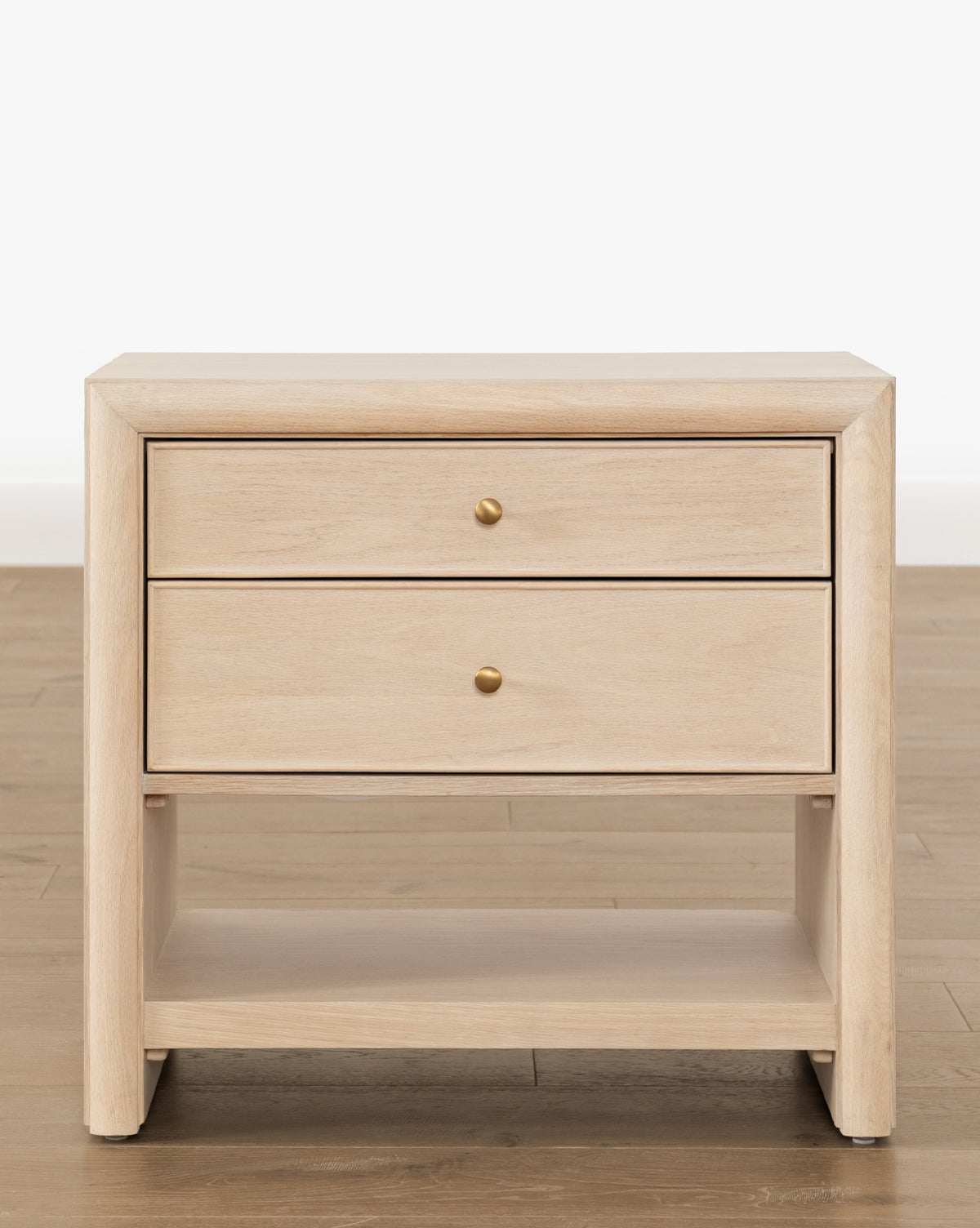 Tellerbeck Nightstand