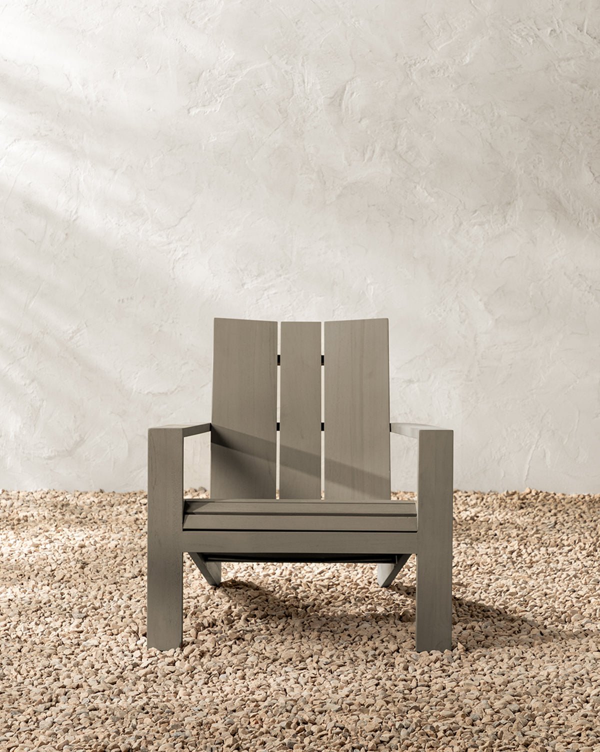 Triby Gray Outdoor Lounge Chair