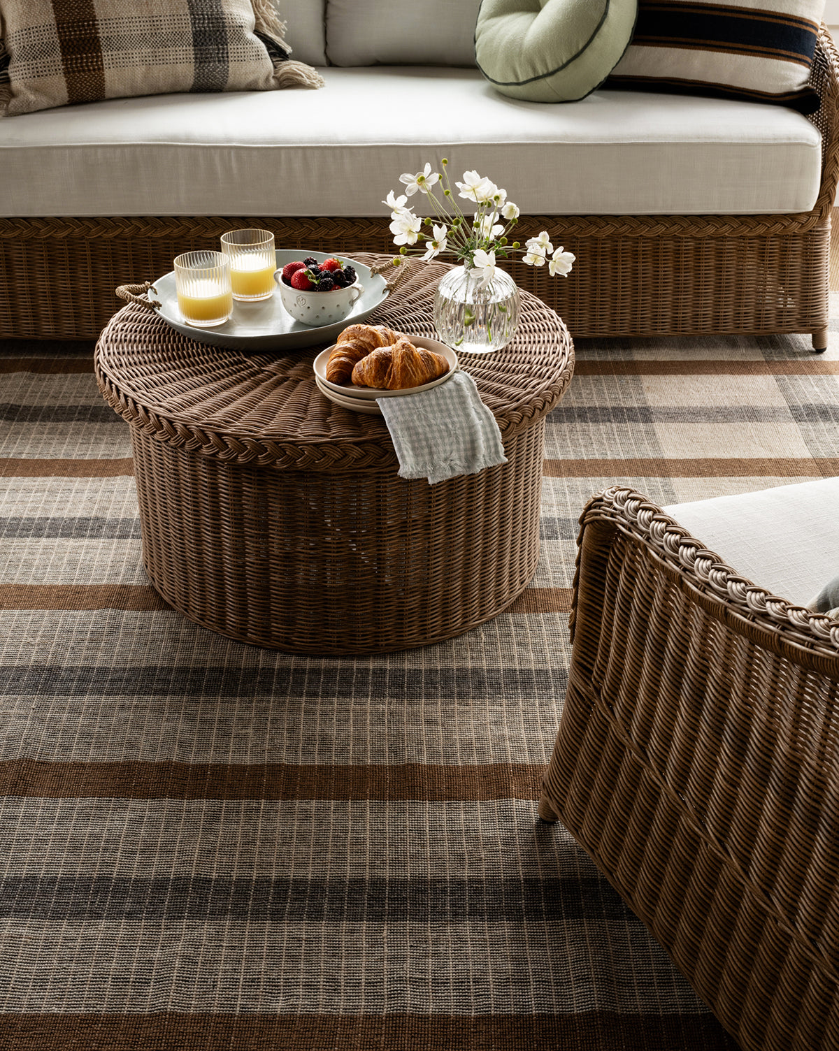 Keenan Handwoven Indoor/Outdoor Rug