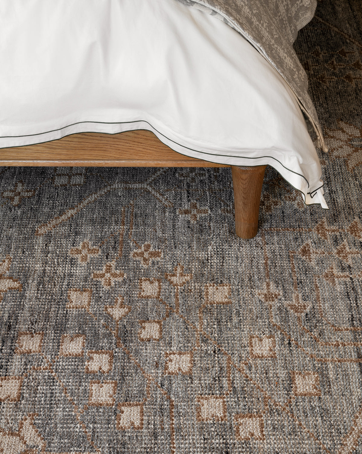 Elison Hand-Knotted Wool Rug