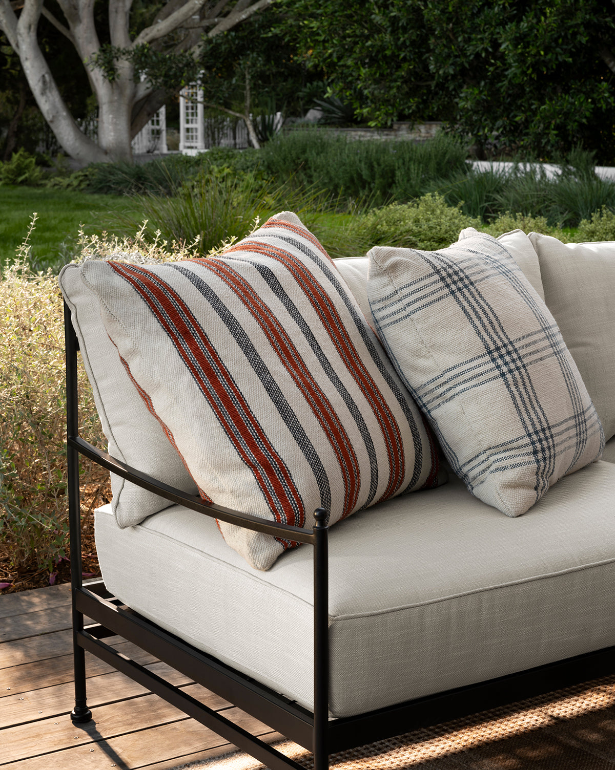 Conlin Indoor/Outdoor Pillow