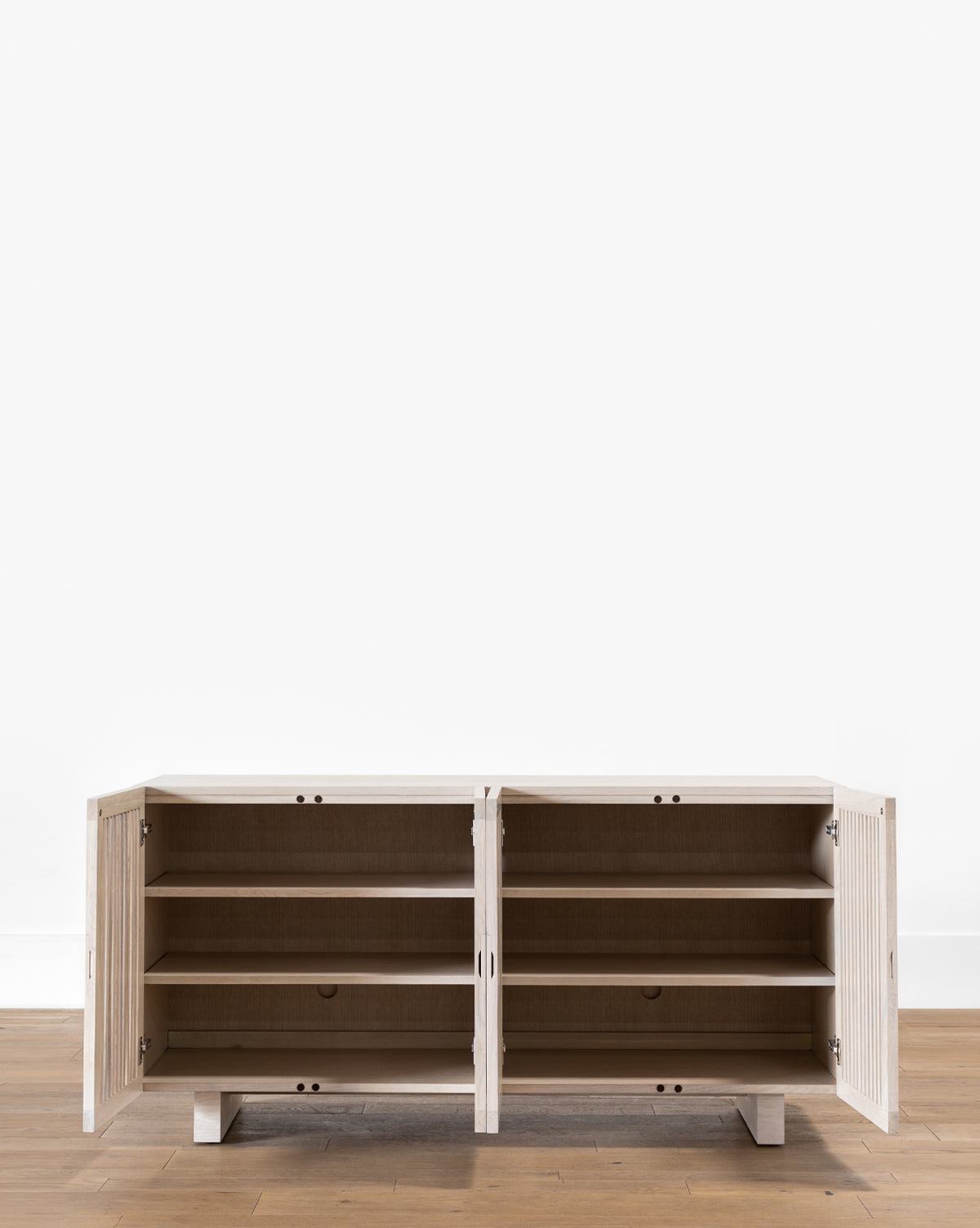 Alvin Sideboard