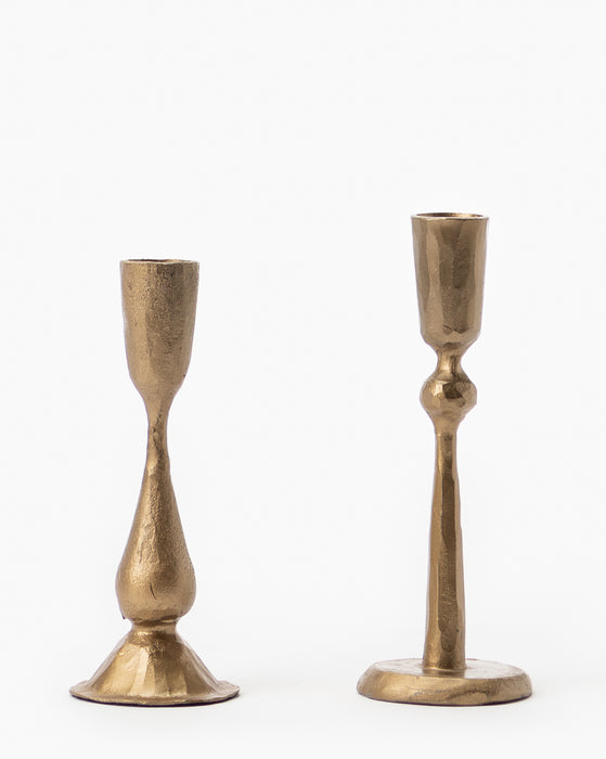 Our Antique Brass Taper Candle Holders - Set of 2 will elevate your space!  Classic style Antique Brass Taper Candle Holders - Set finish.…