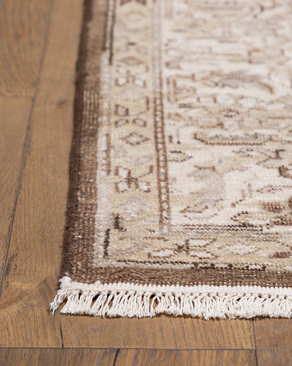 Concetta Hand-Knotted Wool Rug