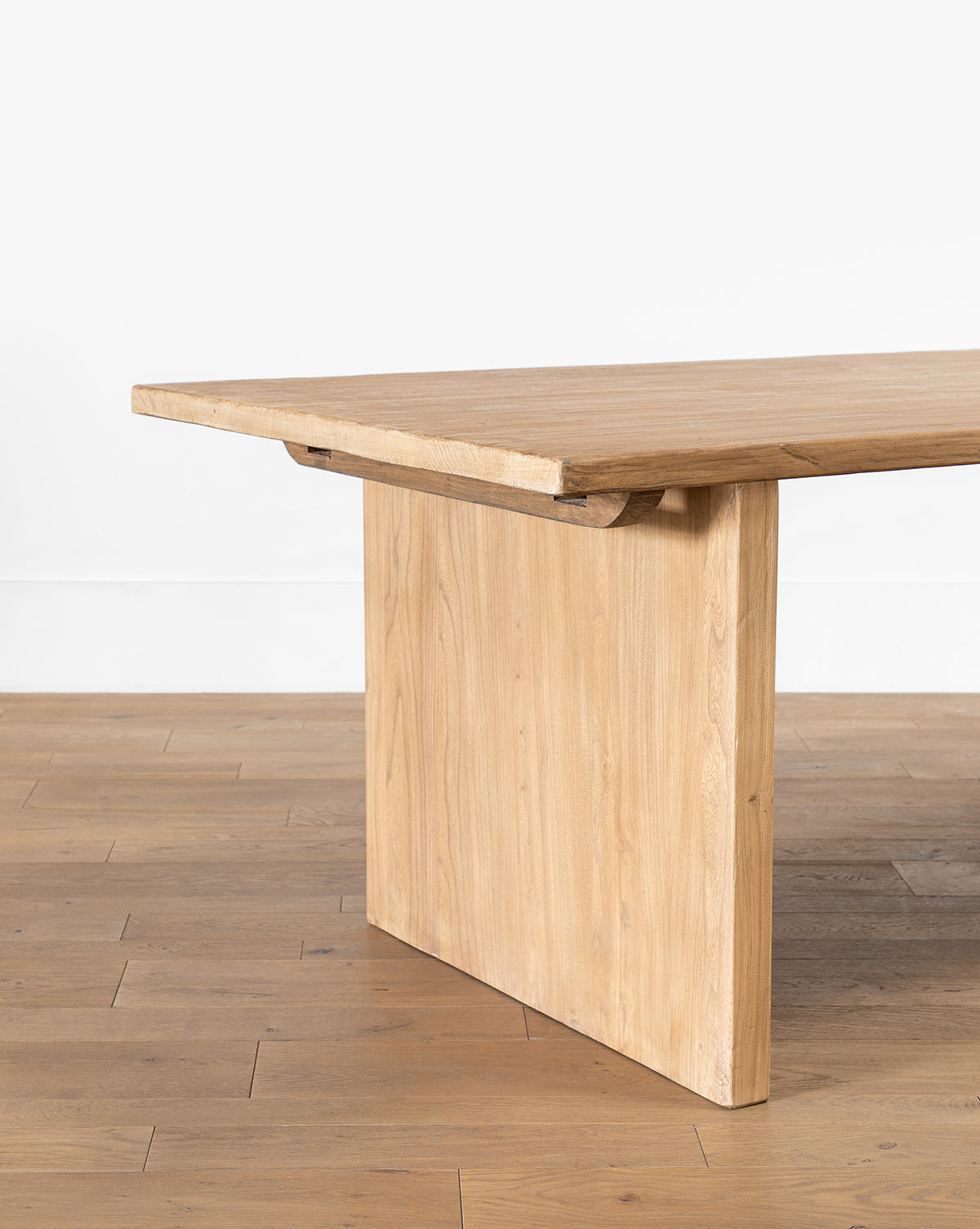 Dillon Extension Dining Table