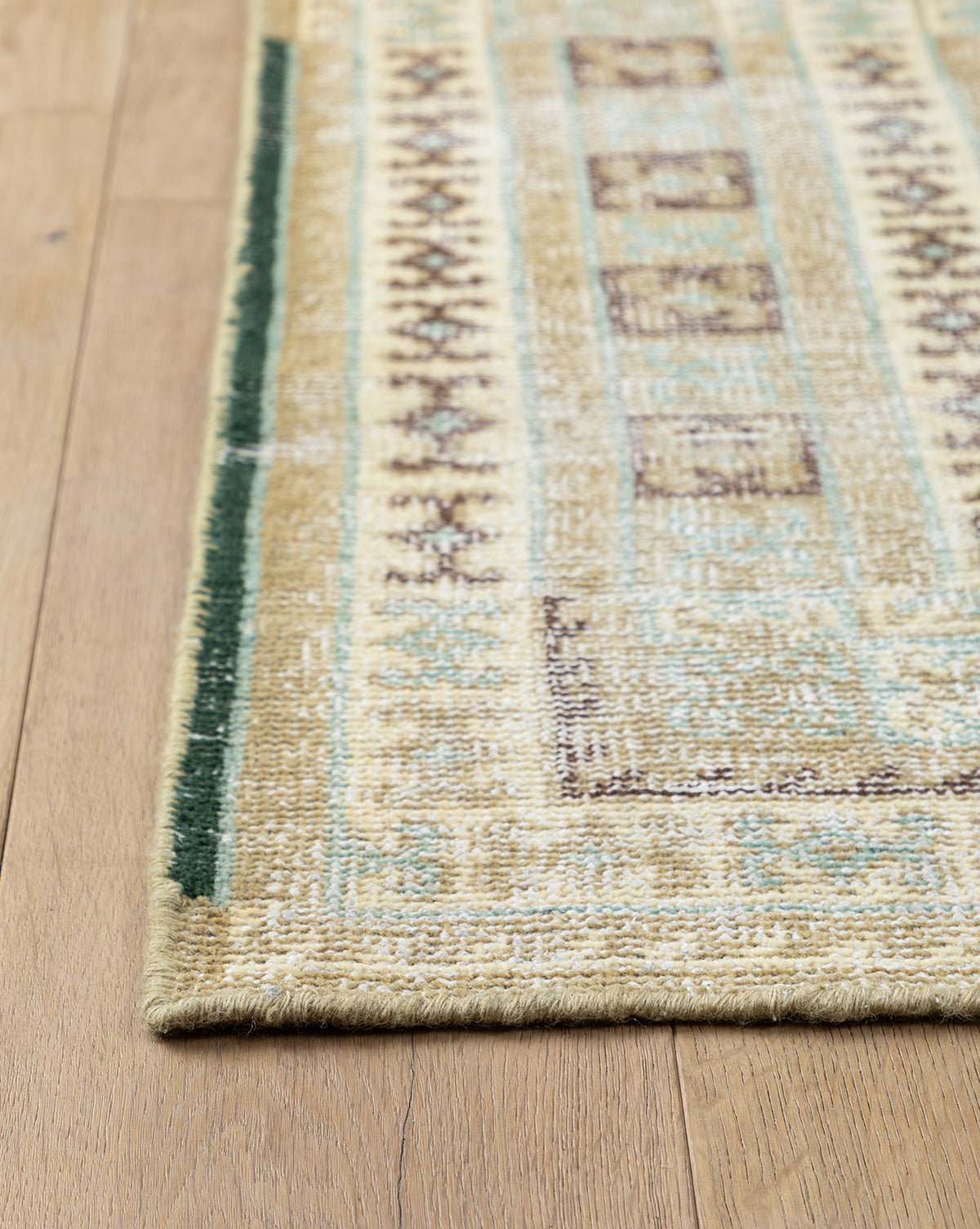 Evangeline Hand-Knotted Wool Rug