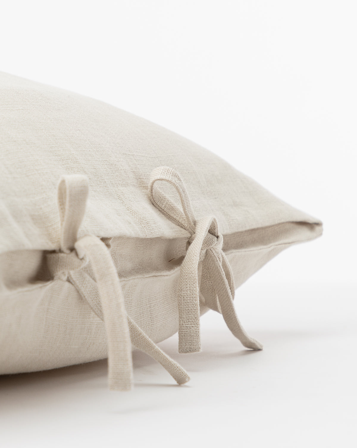 Kara Linen Pillow Cover