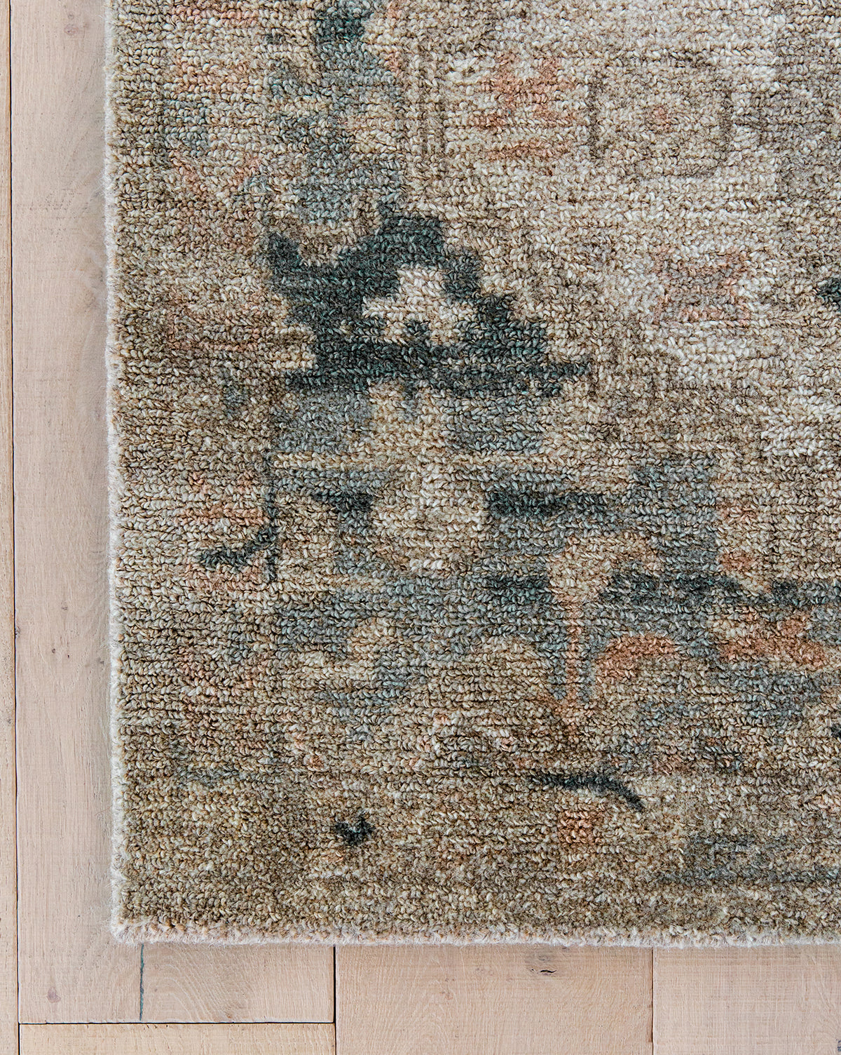 Wilshire Blue Hand-Tufted Wool Rug