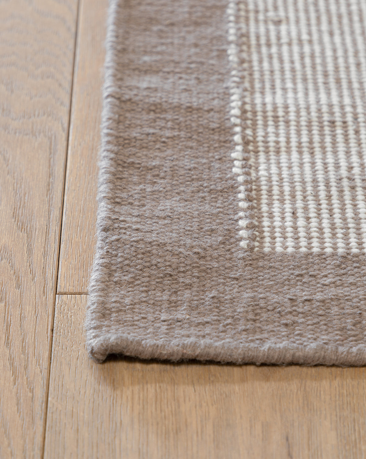 Sereda Handwoven Indoor/Outdoor Rug