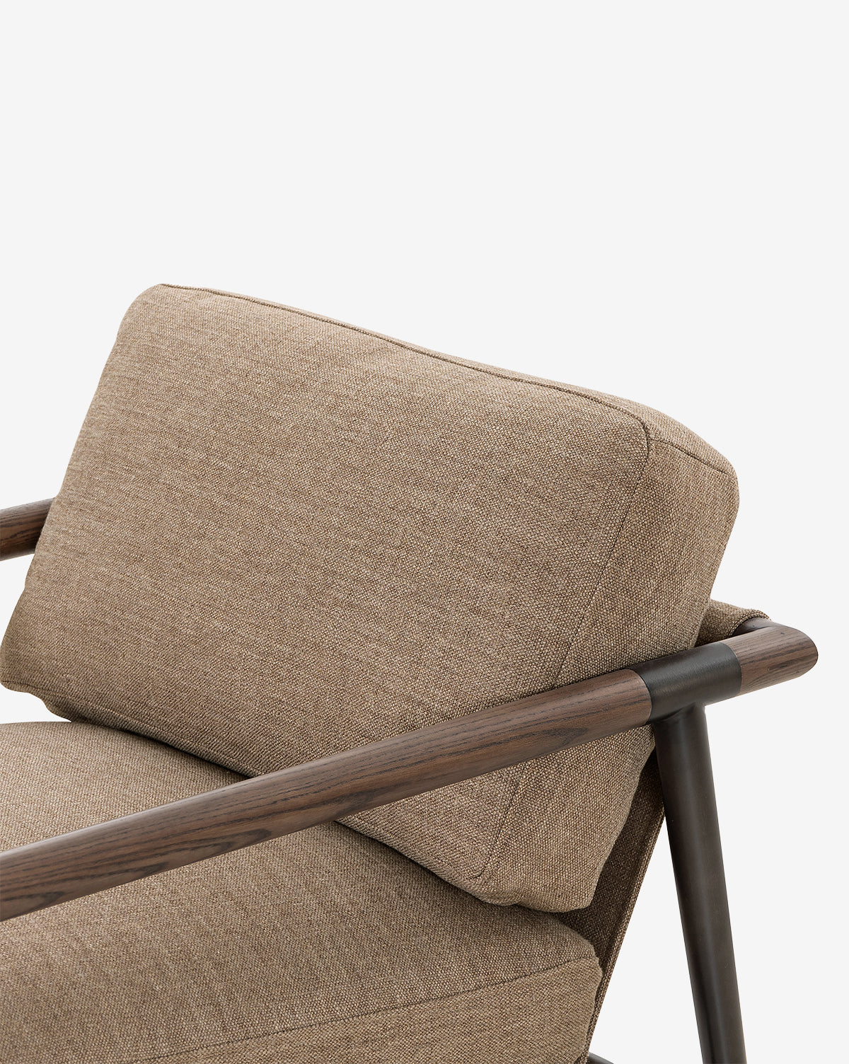 Ona Lounge Chair