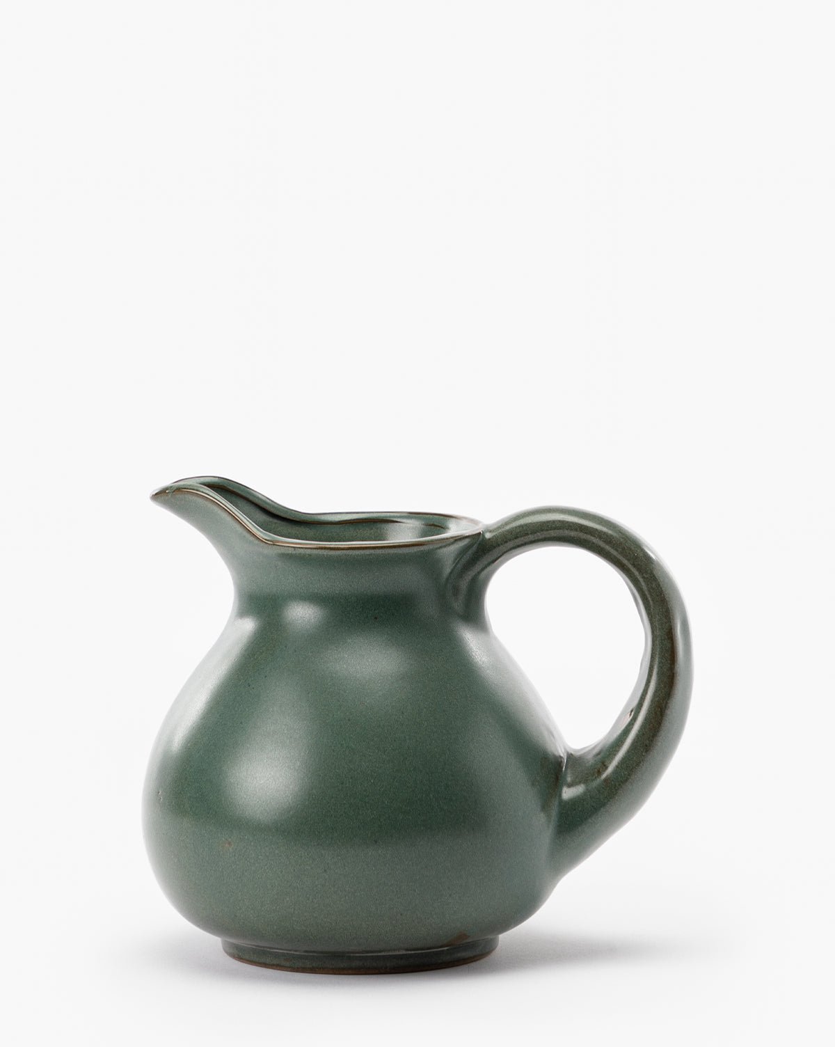 Rayen Stoneware Pitcher