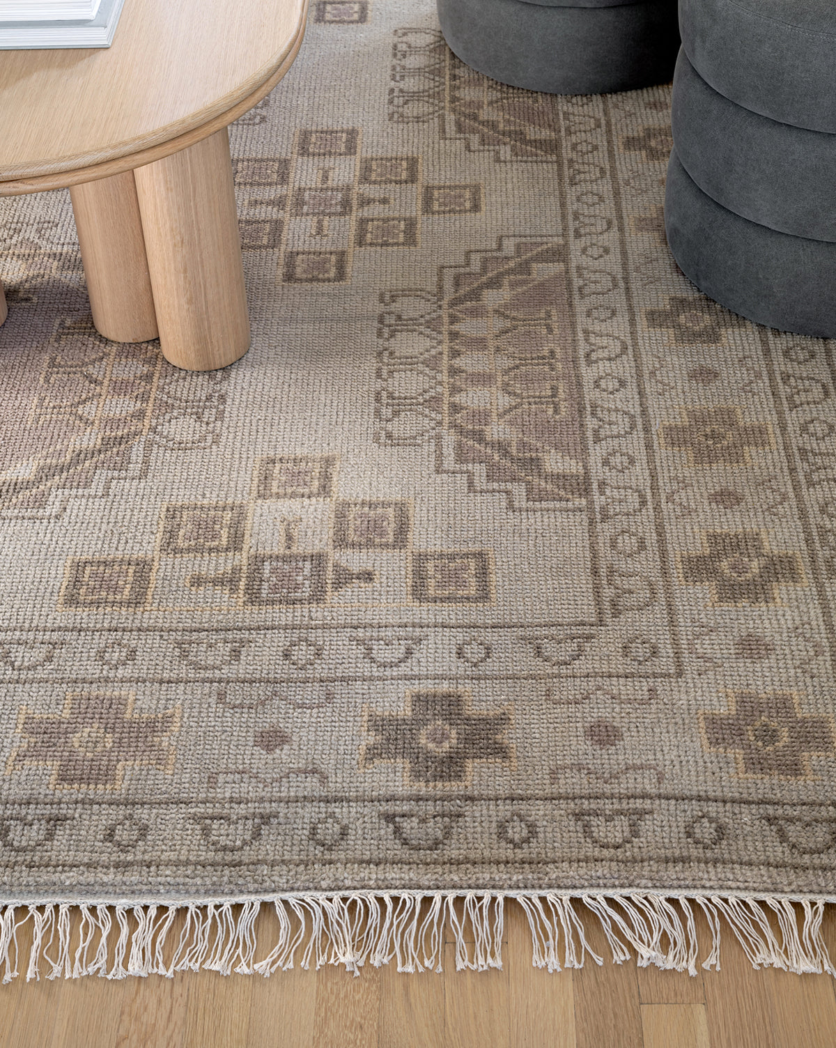 Kenna Hand-Knotted Wool Rug