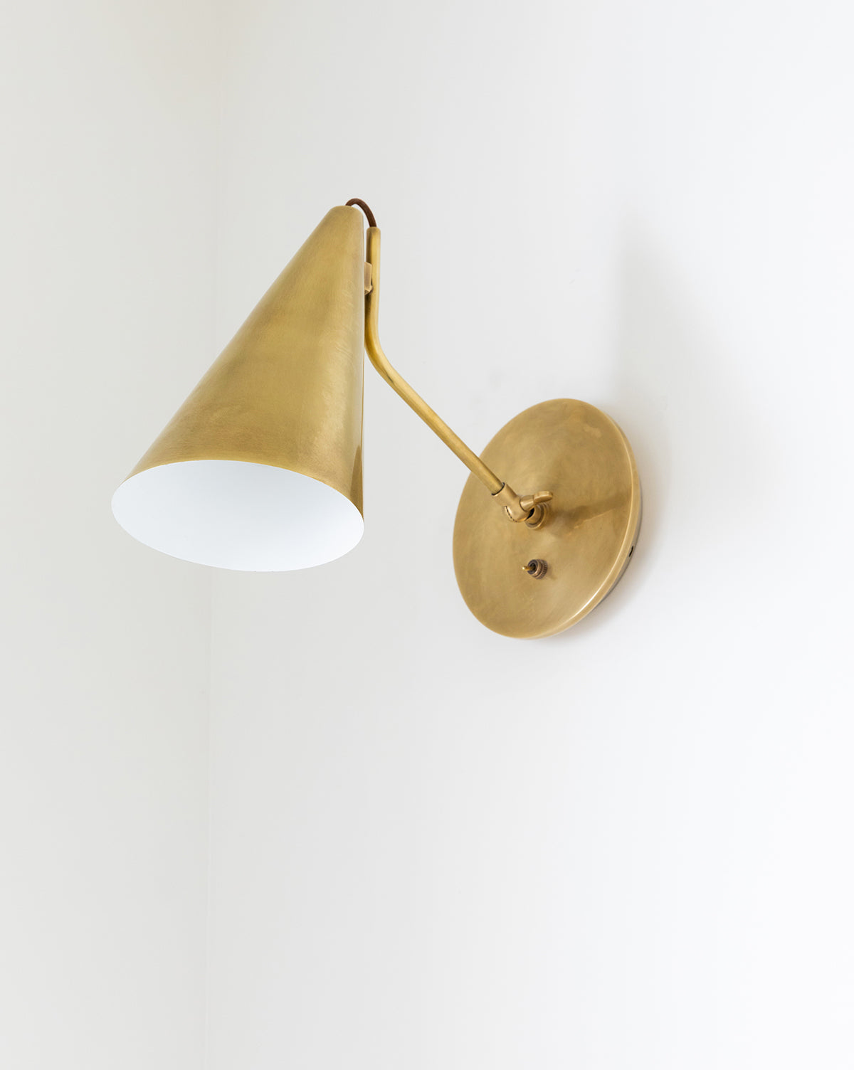 Clemente Single Sconce